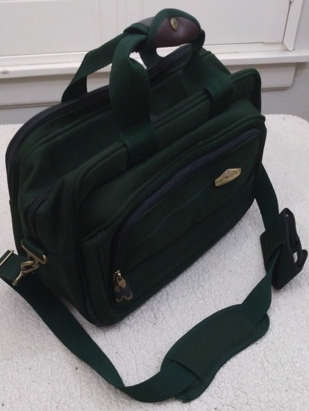 Ricardo Beverly Hills Forest Green Carry On/Duffel/Travel Bag